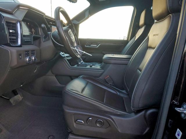 GMC Sierra K2500 Denali Image 6