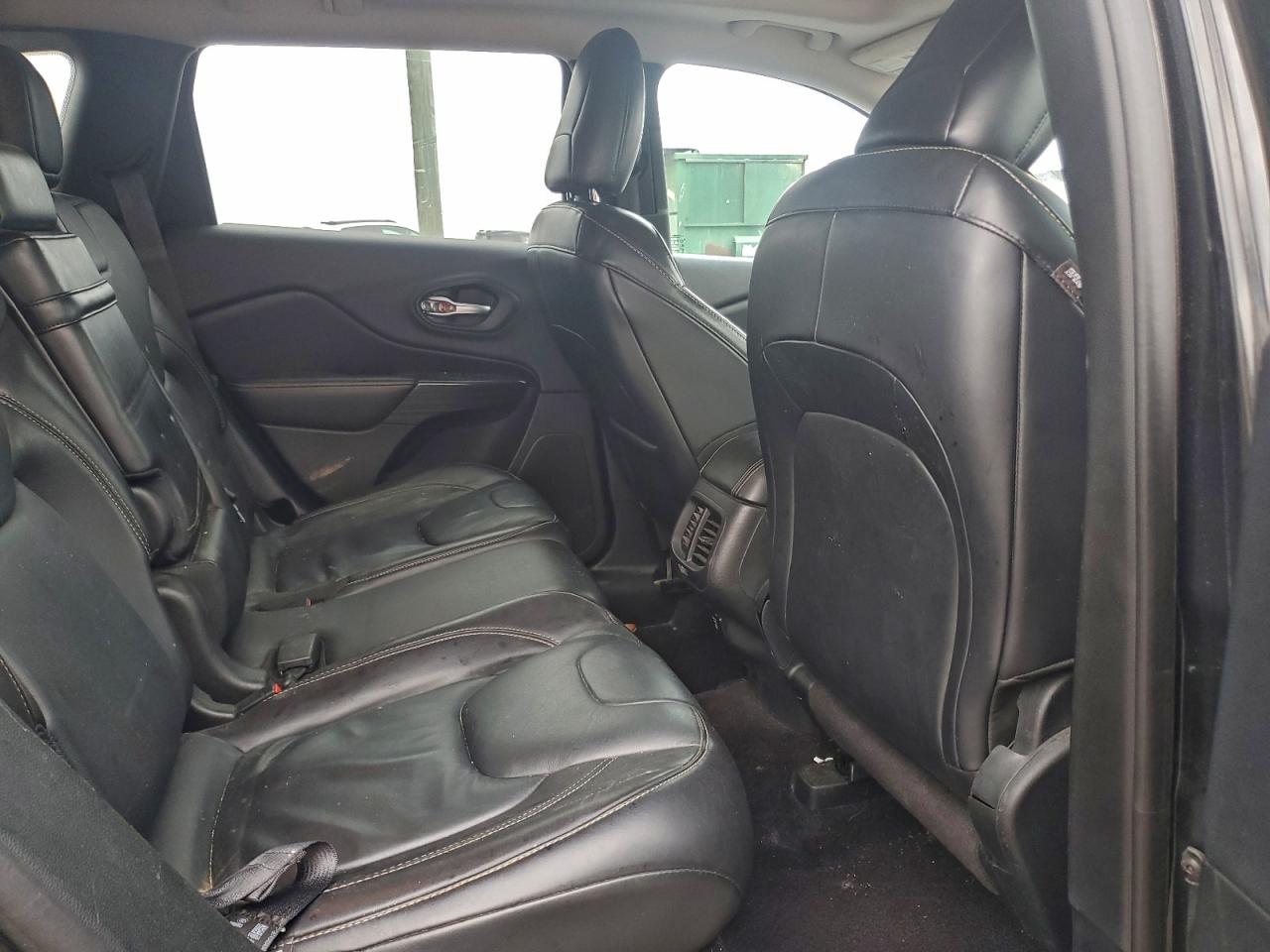 Jeep Grand Cherokee Limited Image 5