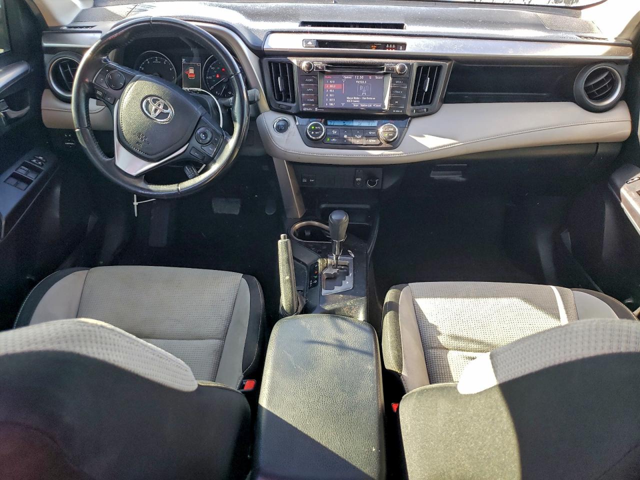 Toyota RAV4 Adventure Image 5