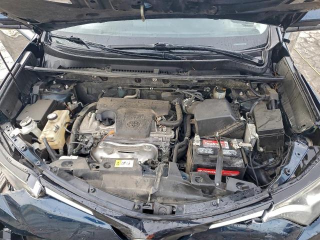 Toyota RAV4 Adventure Image 8