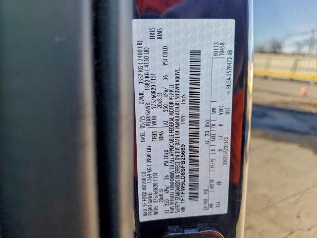 Ford F-150 Lariat Image 6