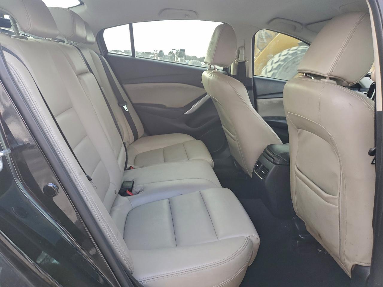 Mazda 6 Touring Image 12