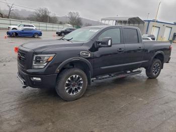 Salvage Nissan Titan