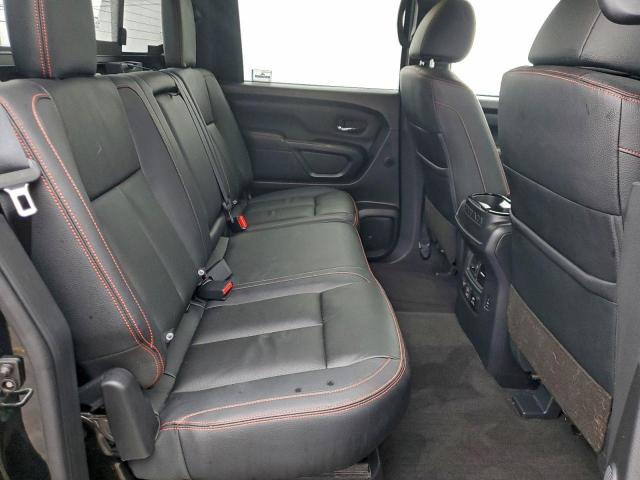 Nissan Titan Sv Image 11