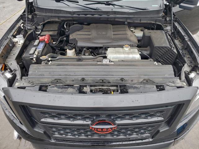 Nissan Titan Sv Image 12